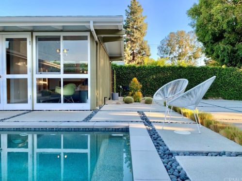 3014 Shipway Ave, Long Beach CA  90808-4327 exterior