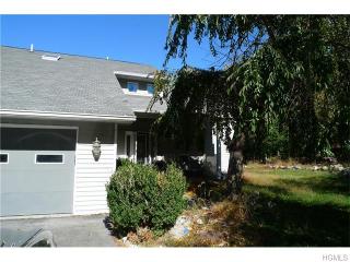 164 Sugarloaf Mountain Rd, Chester, NY 10918-2500
