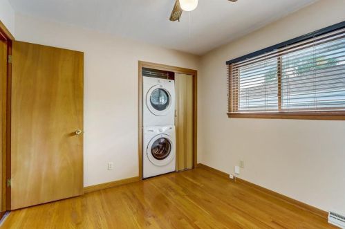 2022 116, Milwaukee WI 53226-2104 exterior