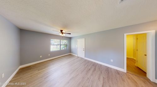 212 Plumosa Dr, Cocoa FL exterior