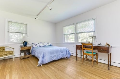 122 Spook Rock Rd, Airmont NY  10901-3008 exterior