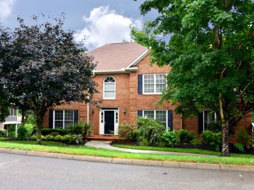 10632 Forest Crest Rd, Knoxville, TN 37922-4196