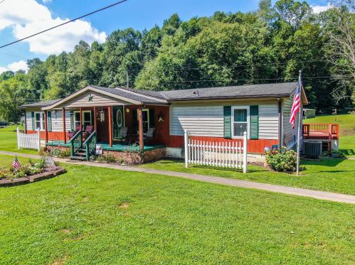 7929 Congo Rd, Corning, OH 43730-9768