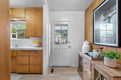 609 35th St, Manhattan Beach CA  90266-3427 exterior
