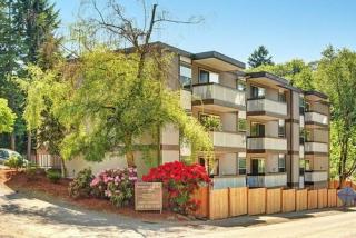 9428 Ravenna Ave, Seattle WA  98115-3386 exterior
