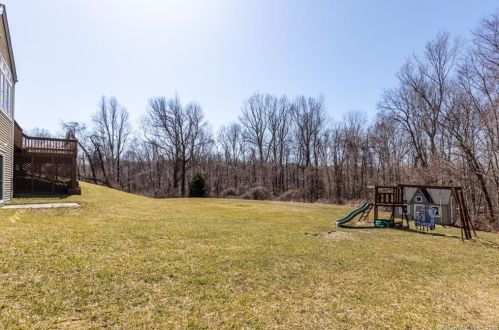 34 Mudry Farm Rd, Brookfield Center CT  06804-3542 exterior