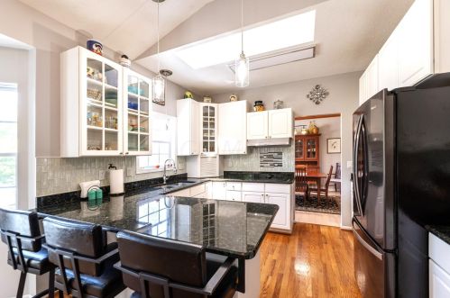 1440 Choctaw Dr, London OH  43140-8728 exterior