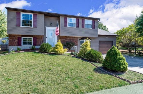 568 Deerfield Dr, New Haven, OH 45030-2059