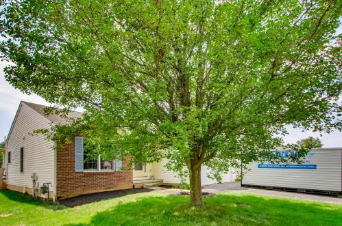 3421 Brook Spring Dr, Darbydale, OH 43123-4867