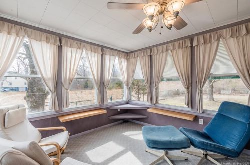 996 Hartford Tpke, Waterford CT  06385-4035 exterior