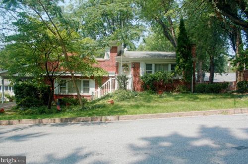 1920 Dartmouth St, Camp Hill, PA 17011-3831