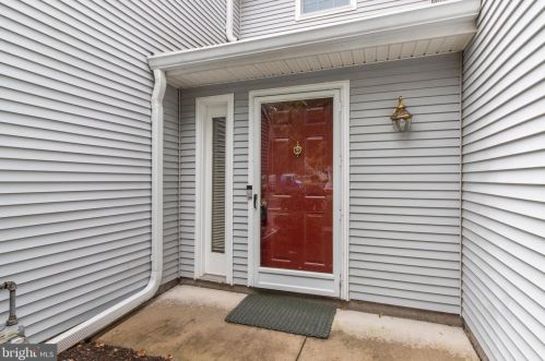 461 Cedar Hollow Dr, Yardley PA  19067-6354 exterior