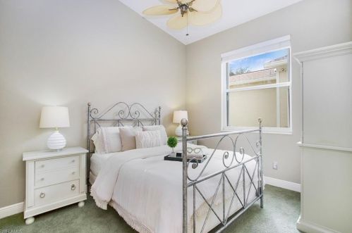 8599 Ibis Cove Cir, Naples FL  34119-7746 exterior