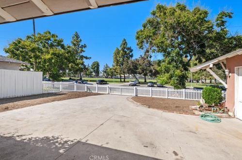 2532 Underhill Ave, Anaheim, CA 92806-3122