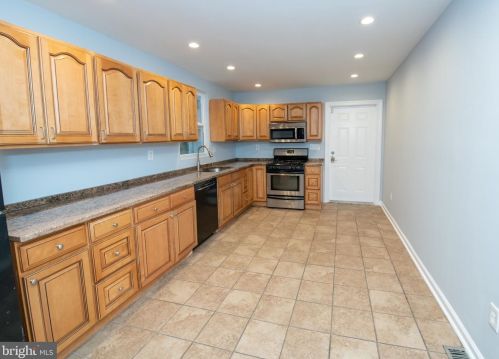 2130 Ellsworth St, Philadelphia PA  19146-2828 exterior