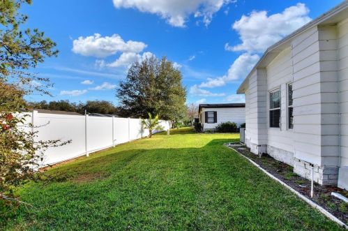 4826 Colonnades Cir, Lakeland FL  33811-1526 exterior