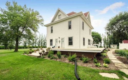 14648 Cedar Jones Rd, Olin, IA 52320-7620