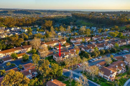 2876 Andover Ave, Carlsbad CA  92010-7004 exterior