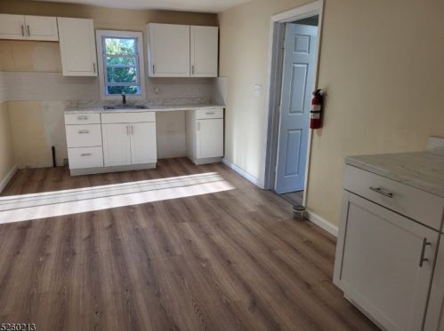 650 Rdg Rd, West Milford Lakes NJ  07480-2070 exterior