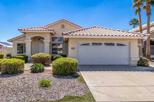 1643 Sparrow Dr, Chandler, AZ 85286-7447