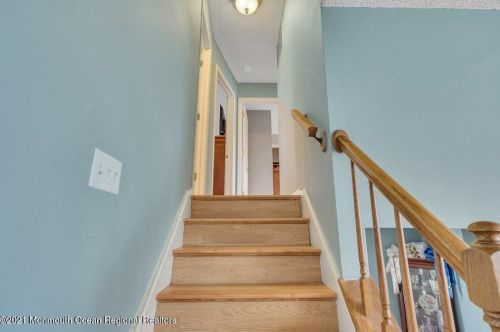 34 Wyoming Dr, Jackson Twp NJ  08527-1544 exterior