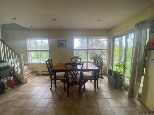 34 Upper Hillman Rd, Warwick NY  10990-2653 exterior