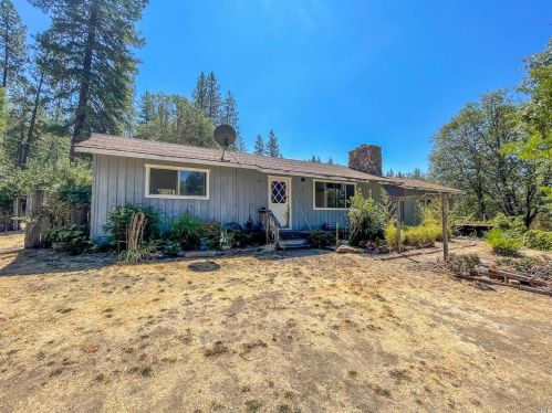 22619 Eastside Rd, Willits CA  95490-9780 exterior