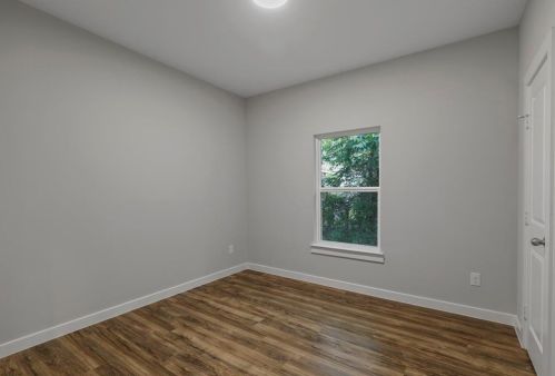 2111 Johnson St, Greenville TX  75401-3553 exterior