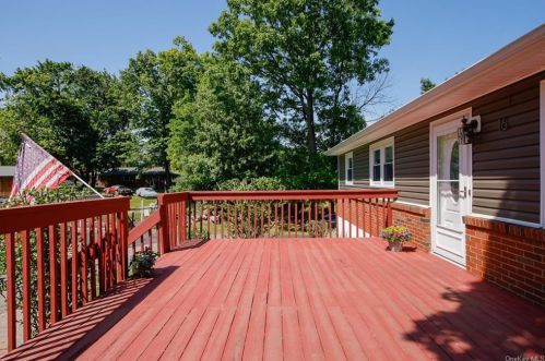 16 Schassler Pl, Stony Point, NY 10980-2304