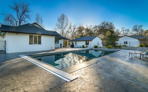 6331 Melody Ln, Newcastle CA  95658-9646 exterior