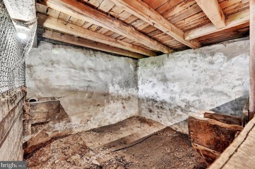 435 Boxwood Rd, Red Lion PA  17356-8347 exterior