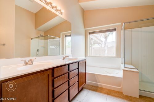 8815 Pioneer St, Tolleson AZ  85353-8622 exterior