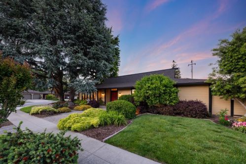 1699 Creek Dr, San Jose, CA 95125-4556