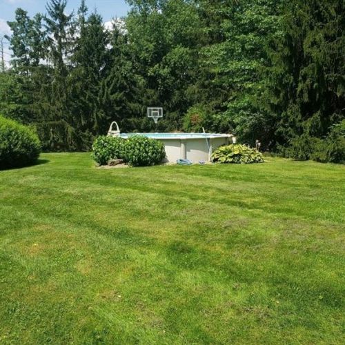 27 Orchard Way, New Castle PA  16105-1207 exterior