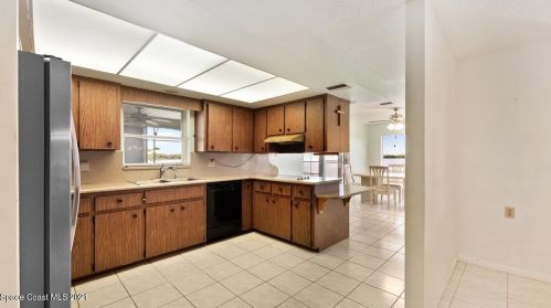 1270 Plum Ave, Merritt Island FL  32952-5848 exterior