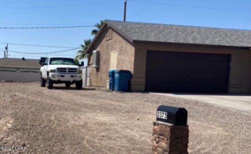 3375 Roadrunner Dr, Lake Havasu City, AZ 86406-7120