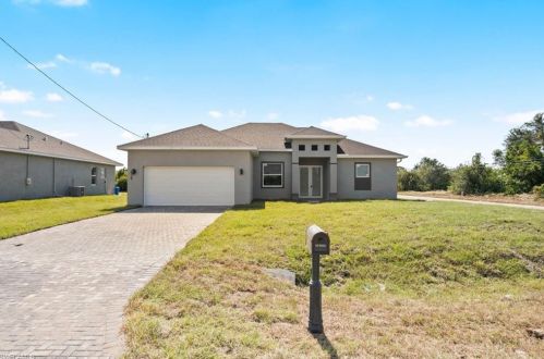 2929 3rd St, Lehigh Acres FL  33936-1875 exterior