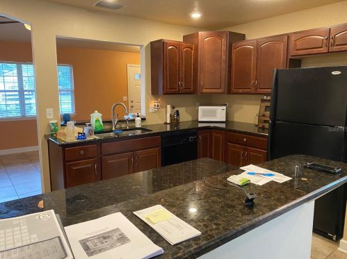 1011 Orange Ave, Tavares FL  32778-2339 exterior