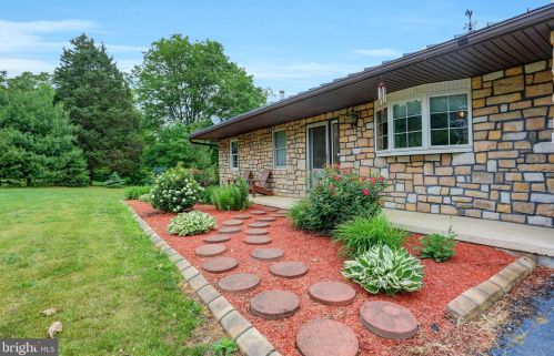 300 Midway Rd, York Haven PA  17370-9017 exterior