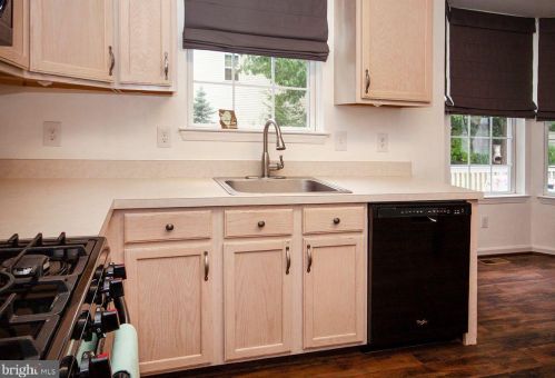 64 Cedar Grove Dr, Erial NJ  08081-5284 exterior