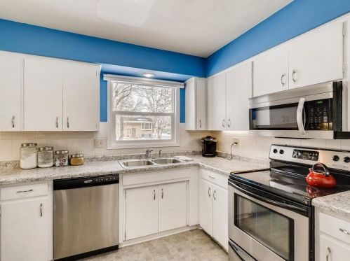 1048 35th Ave, Saint Cloud, MN 56303-2135