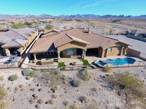 1423 Pioneer Trl, Bullhead City, AZ 86429-1115