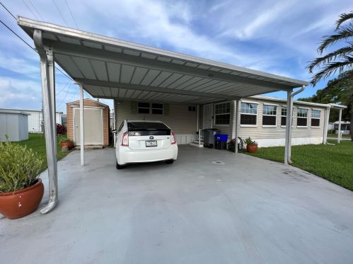 4267 Mission Bell Dr, Boynton Beach, FL 33436-2625