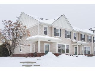 2553 136th St, Lakeville, MN 55068-2465