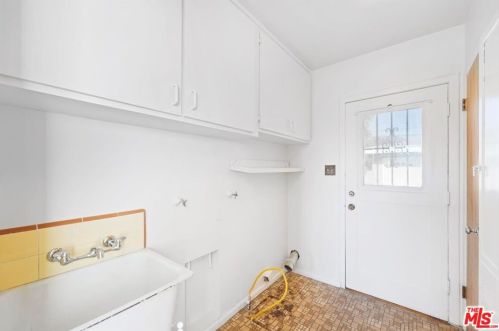 4524 Glenfinnan Ave, Covina CA  91723-1033 exterior