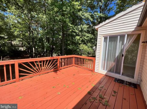 5511 Cedar Ridge Dr, Fredericksburg VA  22407-7700 exterior