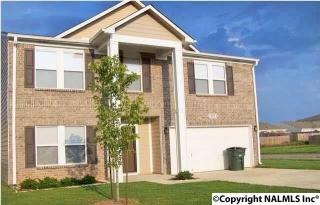 207 Kenneth Blvd, Madison, AL 35757-6952