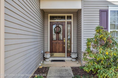 88 Enclave Blvd, Lakewood NJ  08701-5783 exterior