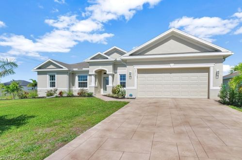 2911 30th St, Cape Coral, FL 33914-4741