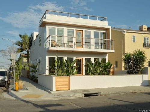 76 Santa Ana Ave, Long Beach, CA 90803-3431